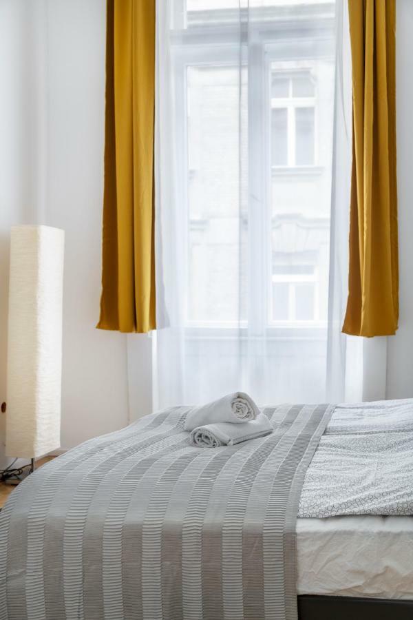 Exclusive Downtown Bella Home บูดาเปสต์ ภายนอก รูปภาพ